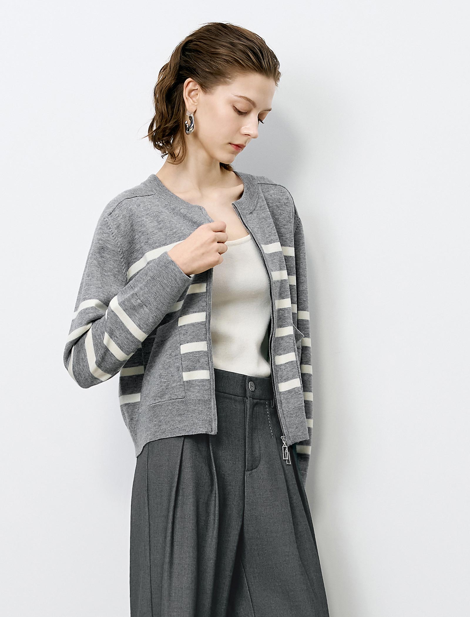 Striped Wool Zipper Short Knit Cardigan